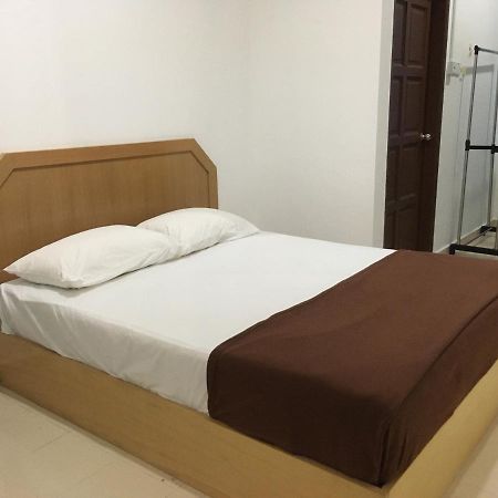 Spot On 89661 Dee Wana Resort 2 Pasir Puteh Extérieur photo